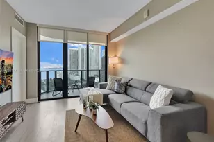 121 NE 34th St, Miami, FL 33137 - Photo 11