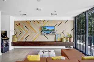 121 NE 34th St, Miami, FL 33137 - Photo 45