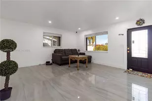 2502 NW 48th St, Tamarac, FL 33309 - Photo 17