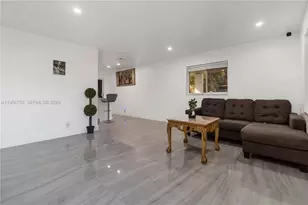 2502 NW 48th St, Tamarac, FL 33309 - Photo 19