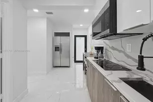 2490 SW 17th St, Miami, FL 33145 - Photo 23