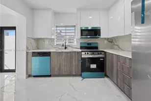 2490 SW 17th St, Miami, FL 33145 - Photo 7