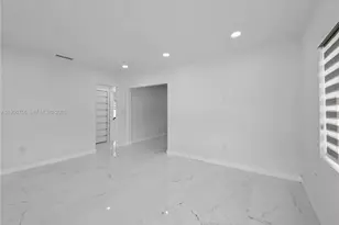 2490 SW 17th St, Miami, FL 33145 - Photo 17