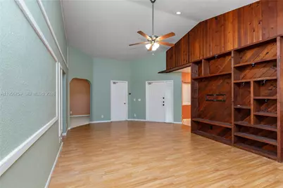 9360 S Chelsea Dr S, Plantation, FL 33324 - Photo 7