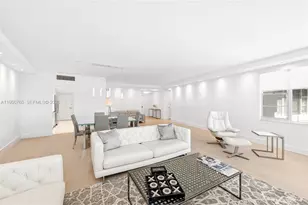 5255 Collins Ave, Miami Beach, FL 33140 - Photo 11