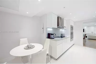 5255 Collins Ave #4A, Miami Beach, FL 33140 - Photo 17