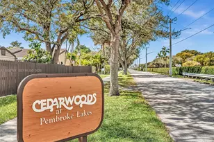 2350 Elm Ct, Pembroke Pines, FL 33026 - Photo 49