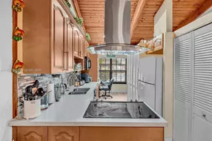 2350 Elm Ct, Pembroke Pines, FL 33026 - Photo 37