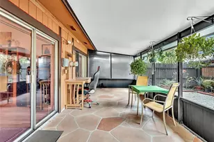 2350 Elm Ct, Pembroke Pines, FL 33026 - Photo 25