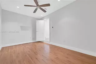 10048 SW 222nd St, Cutler Bay, FL 33190 - Photo 27