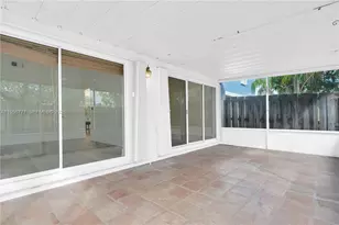 10048 SW 222nd St, Cutler Bay, FL 33190 - Photo 33