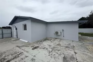 15111 SW 299th St, Homestead, FL 33033 - Photo 9