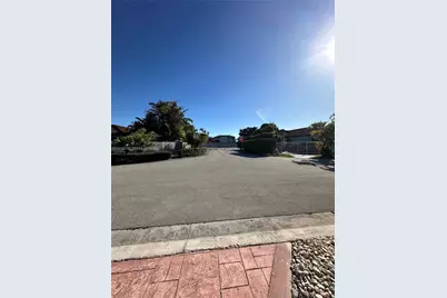 15421 SW 95th Ln, Miami, FL 33196 - Photo 39