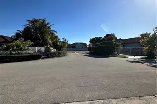 15421 SW 95th Ln, Miami, FL 33196 - Photo 39