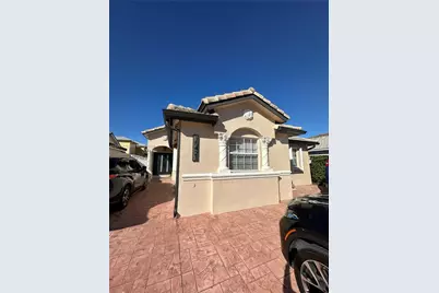 15421 SW 95th Ln, Miami, FL 33196 - Photo 5