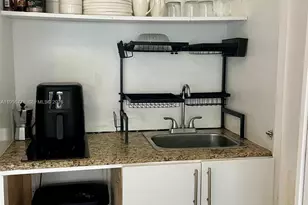 1455 Michigan Ave, Miami Beach, FL 33139 - Photo 9