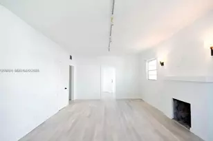 3304 S Le Jeune Rd, Coral Gables, FL 33134 - Photo 3