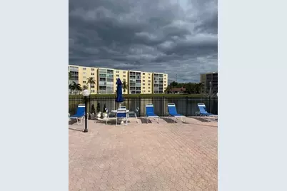 301 SE 3rd St #601, Dania Beach, FL 33004 - Photo 25