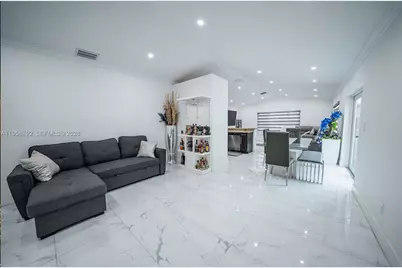 17404 SW 142nd Pl, Miami, FL 33177 - Photo 1