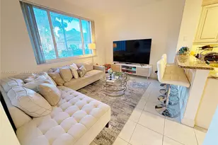 1122 SW 158th Ave, Pembroke Pines, FL 33027 - Photo 7