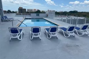 60 NW 37th Ave, Miami, FL 33125 - Photo 23