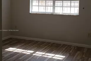 1280 SE 9th St, Homestead, FL 33035 - Photo 5