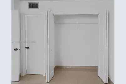 200 Lakeview Dr #101, Weston, FL 33326 - Photo 25