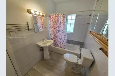 3083 SW 17th St, Miami, FL 33145 - Photo 11