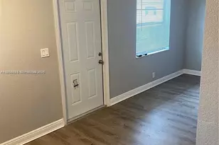 240 SE 9th Ave, Pompano Beach, FL 33060 - Photo 11