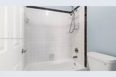 20820 San Simeon Way #24-G, Miami, FL 33179 - Photo 19