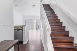 20820 San Simeon Way, Miami, FL 33179 - Photo 5