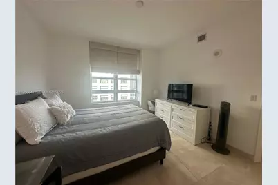 950 Brickell Bay Dr #1402, Miami, FL 33131 - Photo 15