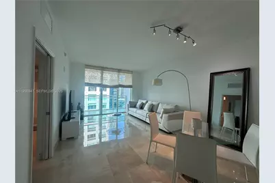 950 Brickell Bay Dr #1402, Miami, FL 33131 - Photo 1