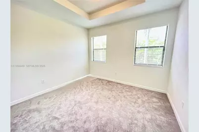 24576 SW 119th Pl #24576, Homestead, FL 33032 - Photo 7