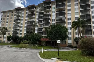 4174 Inverrary Dr, Lauderhill, FL 33319 - Photo 29