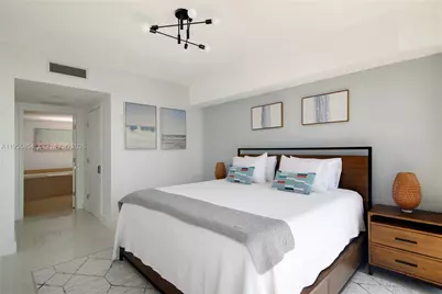 485 Brickell Ave #3208, Miami, FL 33131 - Photo 19