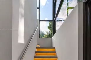 2805 Freeman St, Miami, FL 33133 - Photo 13