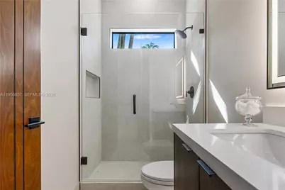 2805 Freeman St, Miami, FL 33133 - Photo 69
