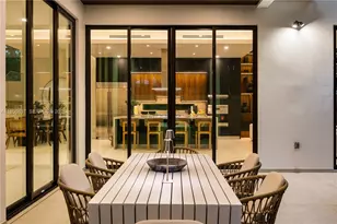 2805 Freeman St, Miami, FL 33133 - Photo 25