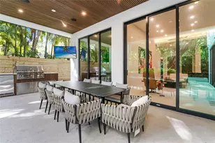 2805 Freeman St, Miami, FL 33133 - Photo 29