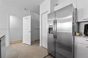 12204 NW 23rd Ct, Miami, FL 33167 - Photo 11