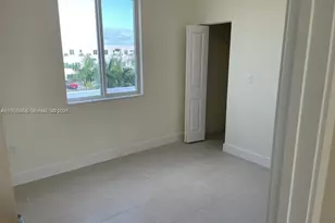 6453 NW 102nd Path, Doral, FL 33178 - Photo 9