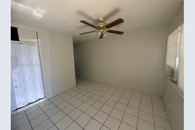 612 NW 14th Ave #1, Fort Lauderdale, FL 33311 - Photo 11