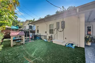3535 W Glencoe St, Miami, FL 33133 - Photo 31
