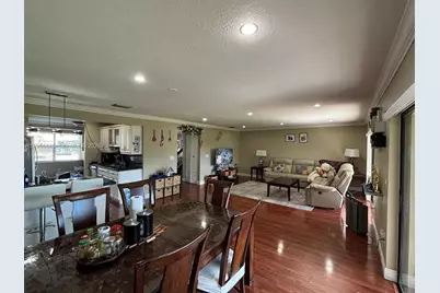 232 Lakeside Cir, Sunrise, FL 33326 - Photo 7