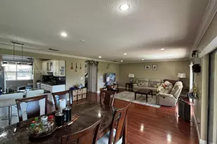 232 Lakeside Cir, Sunrise, FL 33326 - Photo 7