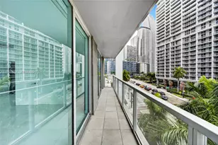 500 Brickell Ave, Miami, FL 33131 - Photo 33