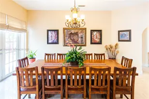 10564 NW 57th St, Doral, FL 33178 - Photo 17