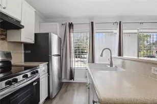 3380 NW 14th St, Miami, FL 33125 - Photo 7