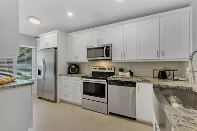 13324 SW 44th St, Miramar, FL 33027 - Photo 5